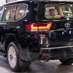 تۆیۆتا لاند کروزەر